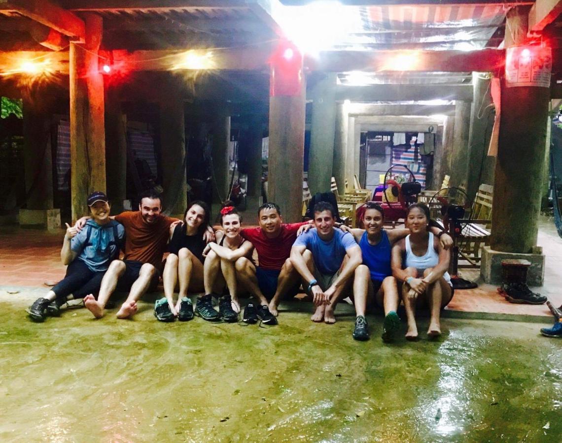 Nha Tan - Mai Chau Homestay And Tours Екстериор снимка