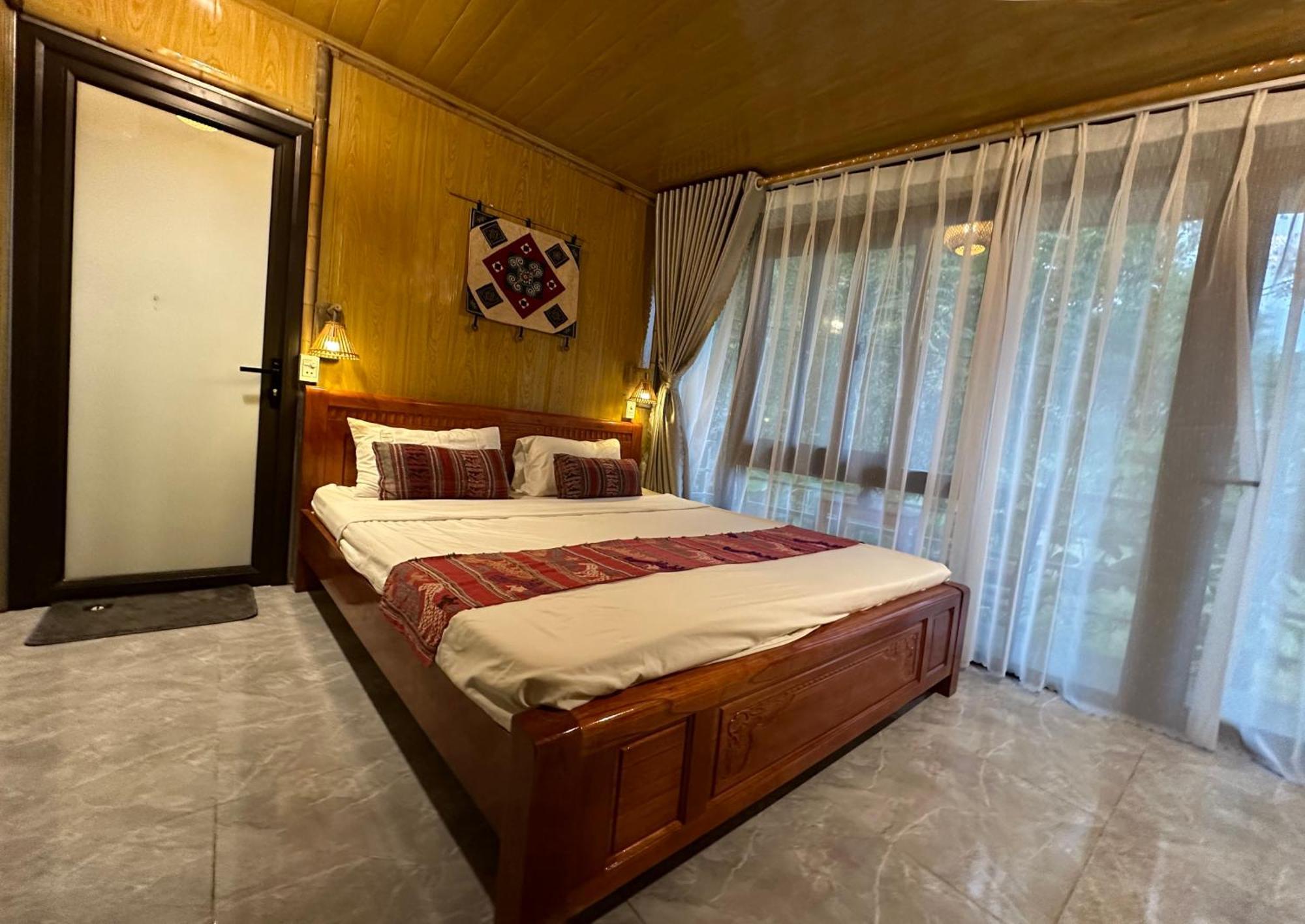 Nha Tan - Mai Chau Homestay And Tours Екстериор снимка