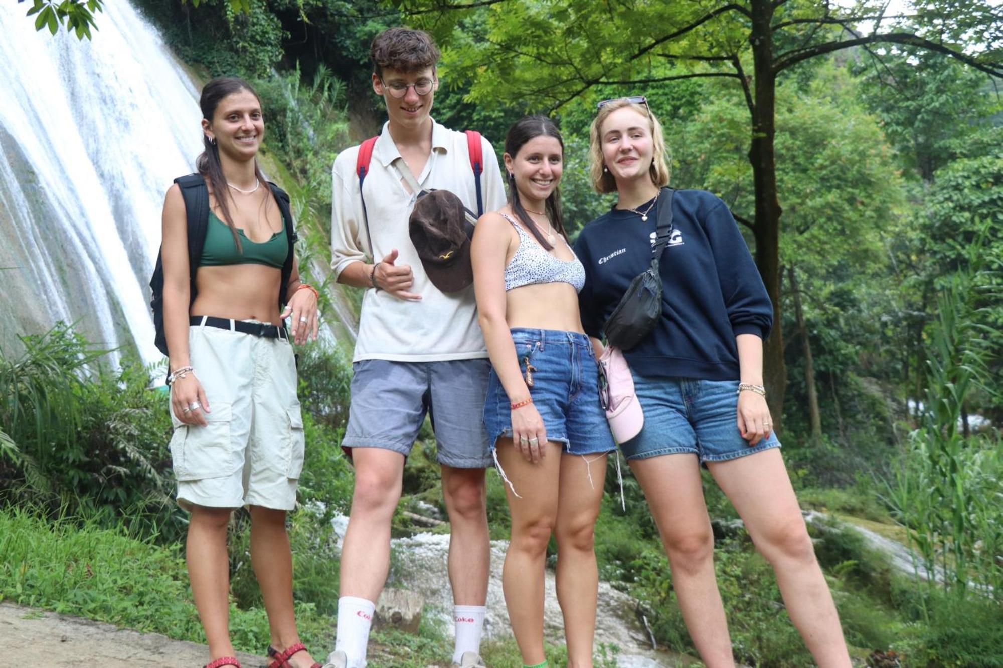 Nha Tan - Mai Chau Homestay And Tours Екстериор снимка