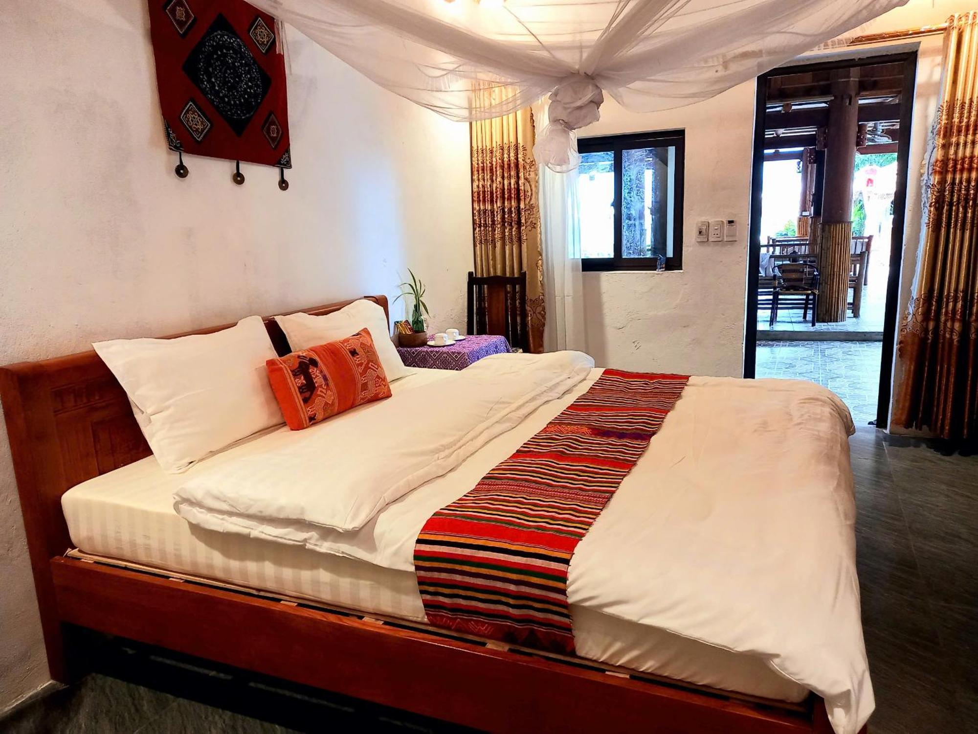 Nha Tan - Mai Chau Homestay And Tours Екстериор снимка