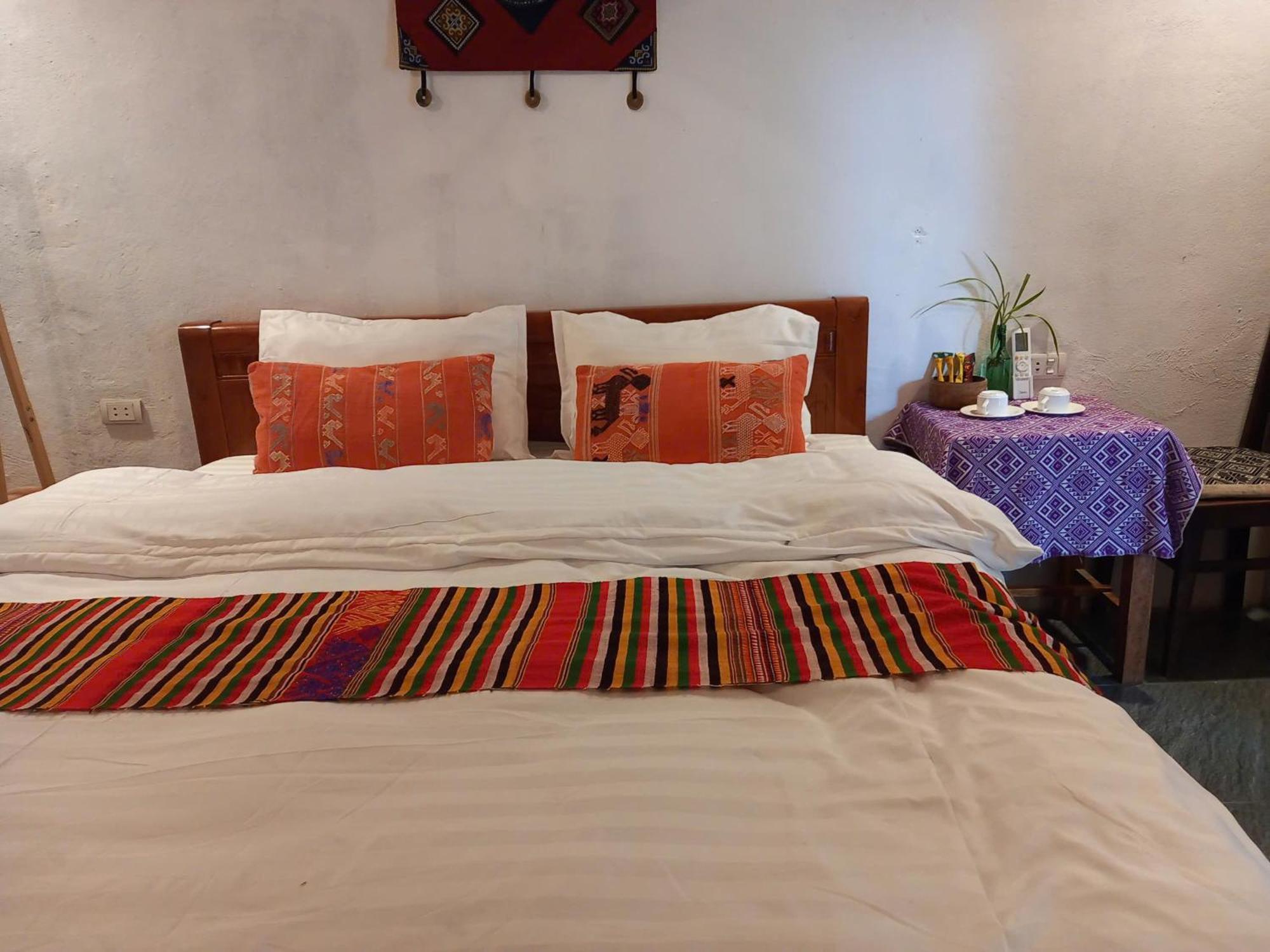 Nha Tan - Mai Chau Homestay And Tours Екстериор снимка