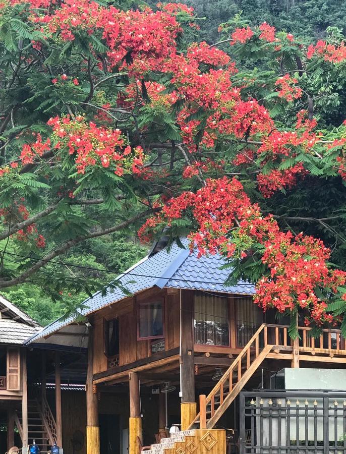 Nha Tan - Mai Chau Homestay And Tours Екстериор снимка
